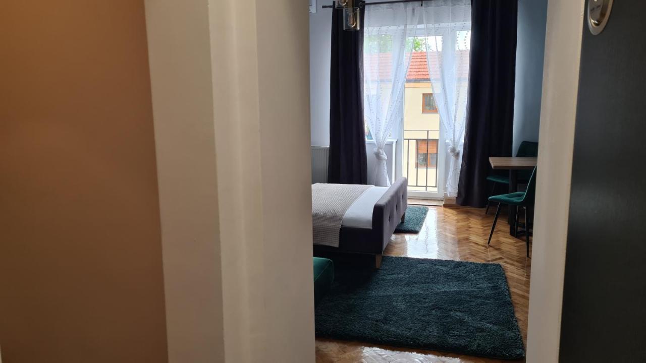 Bulevard Apartments Satu Mare Exteriér fotografie